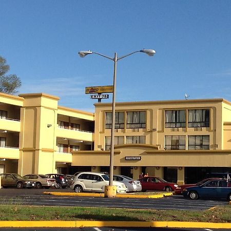 Diamond Inn & Suites Richmond Esterno foto