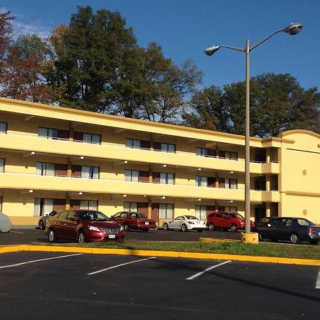 Diamond Inn & Suites Richmond Esterno foto