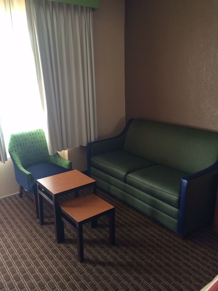 Diamond Inn & Suites Richmond Esterno foto