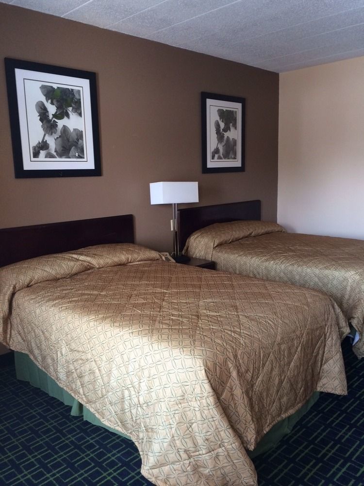 Diamond Inn & Suites Richmond Esterno foto