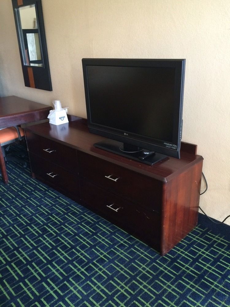 Diamond Inn & Suites Richmond Esterno foto