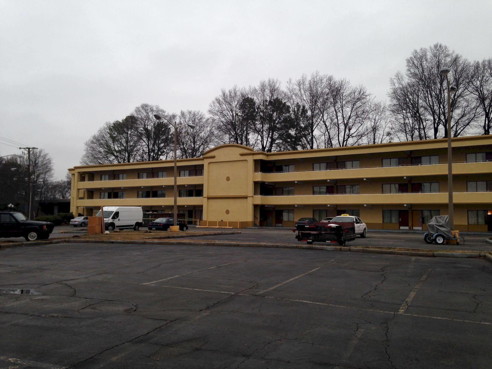 Diamond Inn & Suites Richmond Esterno foto